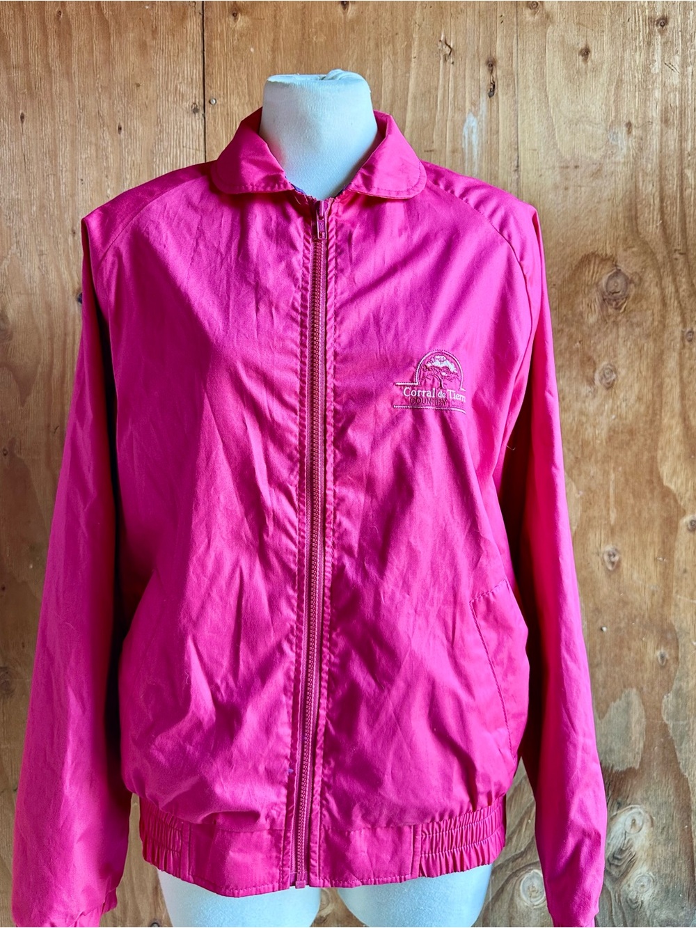 Vintage pink country club 80s 90s windbreaker corral de Tierra golf jacket